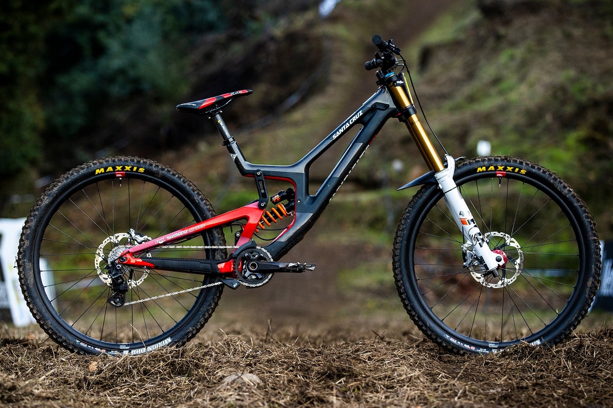 2020 Santa Cruz V10