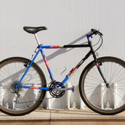 1990.jpg