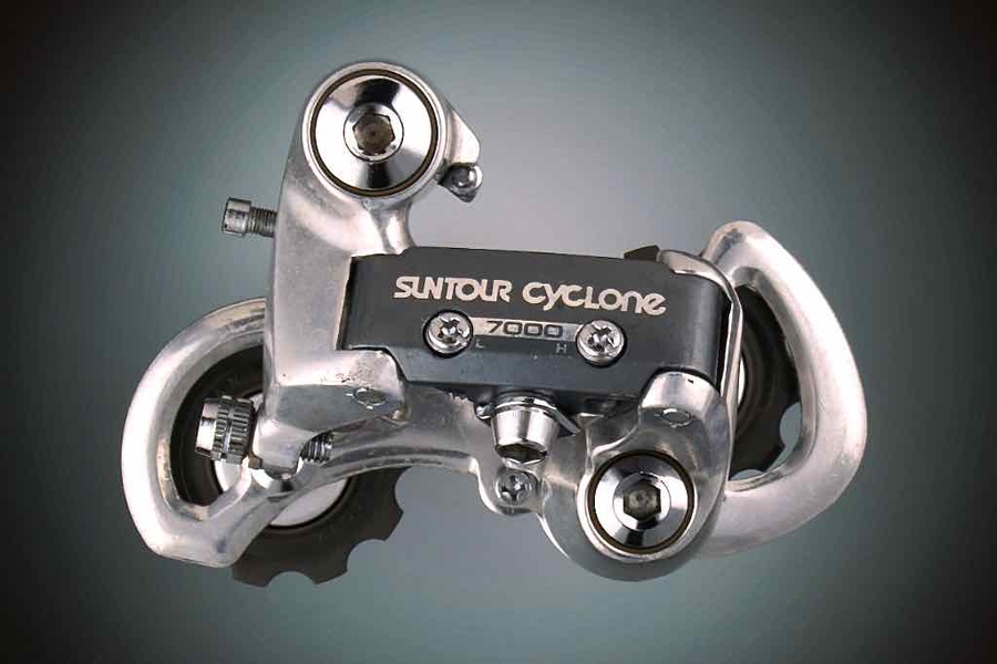 cyclone_7000.jpg cyclone_7000.jpg