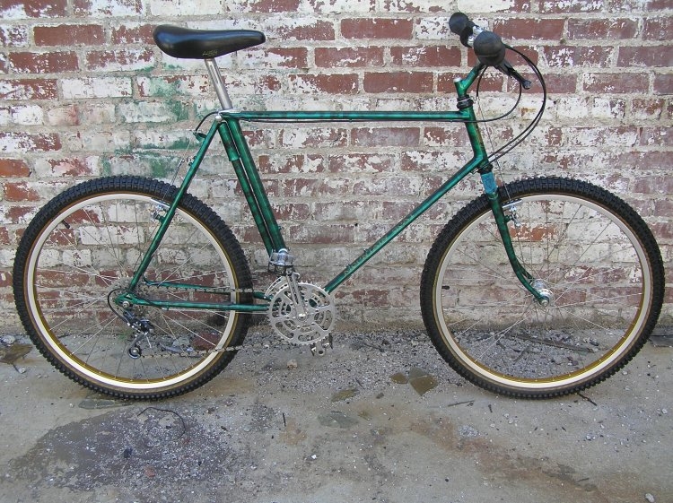 http://mombatbicycles.com/MOMBAT/Bikes/1983_Mountain_Goat_Deluxe.html http://mombatbicycles.com/MOMBAT/Bikes/1983_Mountain_Goat_Deluxe.html