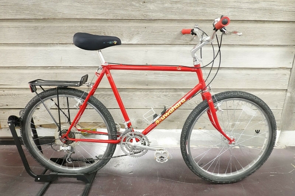 1986 Puma
