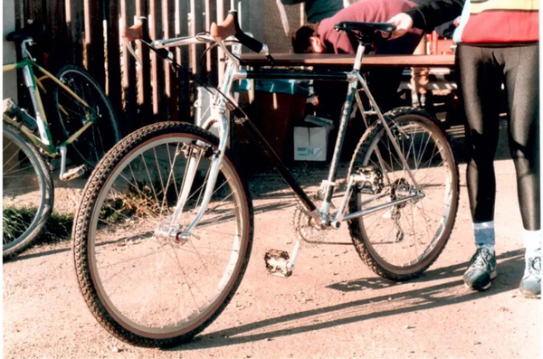 Carbon MTB, 1987 Paris-Gao-Dakar