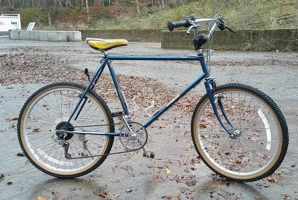1984 Mt. Becane