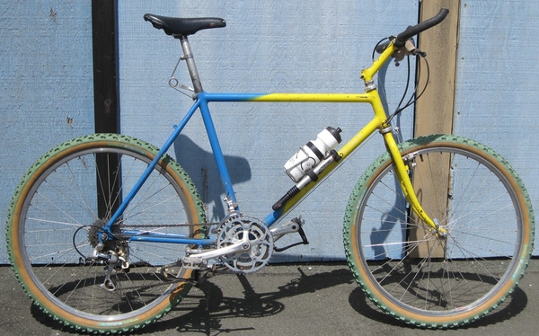 1983 