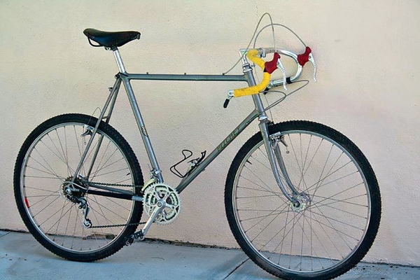 1977 
