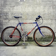 1985.jpg