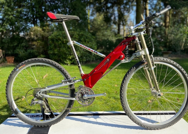 1997 Muddy Intereactive 