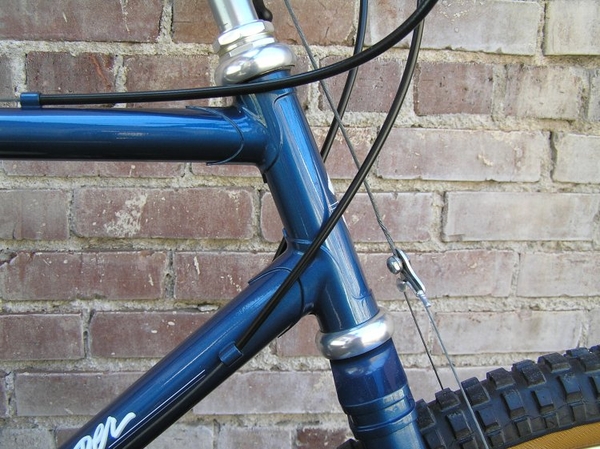single bosses and lugs