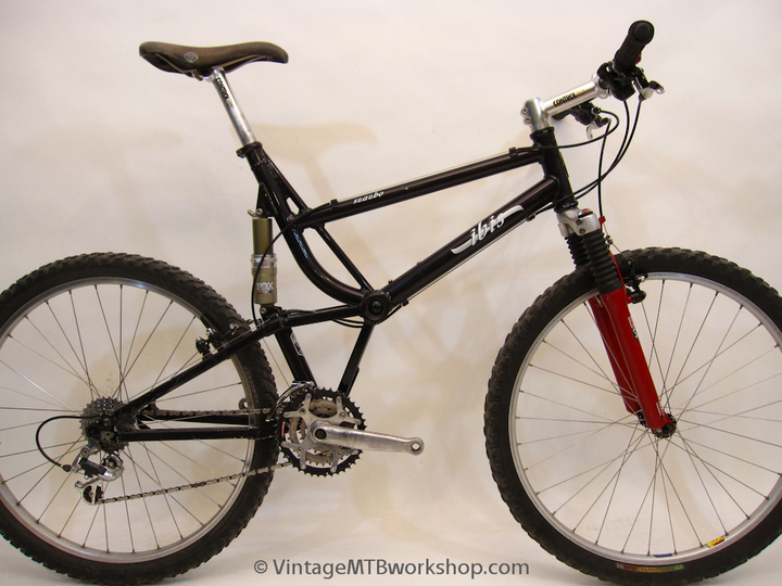 1995 Ibis Szazbo